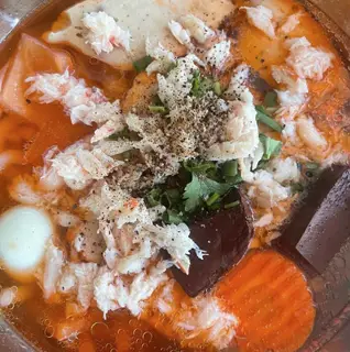 Hình ảnh Bánh canh cua thập cẩm thịt cua tươi xé - hộp