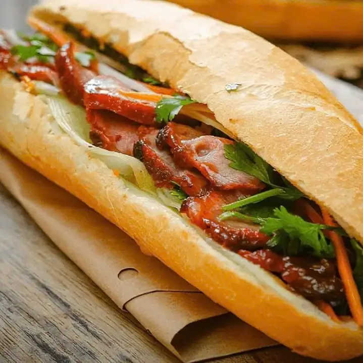 Hình ảnh Bánh Mì Việt Nam - Lê Thị Riêng