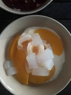 Hình ảnh Sữa chua đào