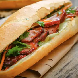 Hình ảnh Bánh mì đặc biệt thịt xá xíu - chả bò - ốp la