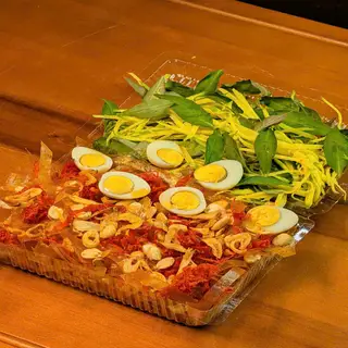 Hình ảnh Bánh tráng trộn full topping