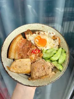 Hình ảnh Xôi thịt trứng chả