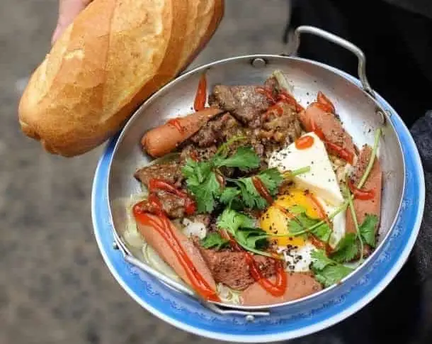 Hình ảnh Bò Kho, Bánh Mì Chảo & Giải Khát Nhà Mon - Tô Ngọc Vân