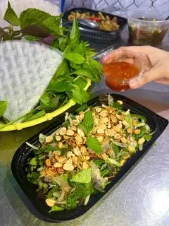 Hình ảnh Gỏi cá mai