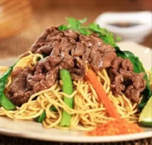 Hình ảnh Mỳ xào bò