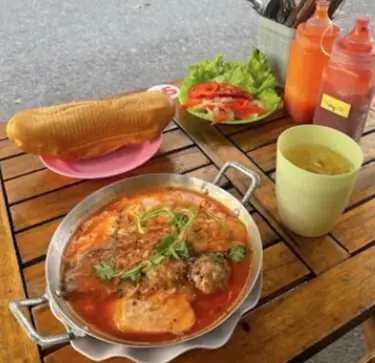 Hình ảnh Bánh mì chảo Cosmo
