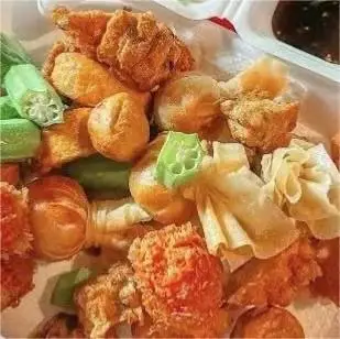 Hình ảnh Cá Viên Chiên & Chân Gà Hồng Phúc - Võ Duy Ninh