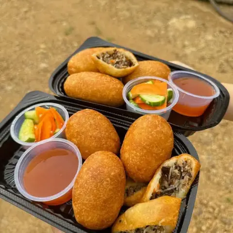 Hình ảnh Trang Hà - Bánh Rán Mặn, Ngọt - Hoa Lâm