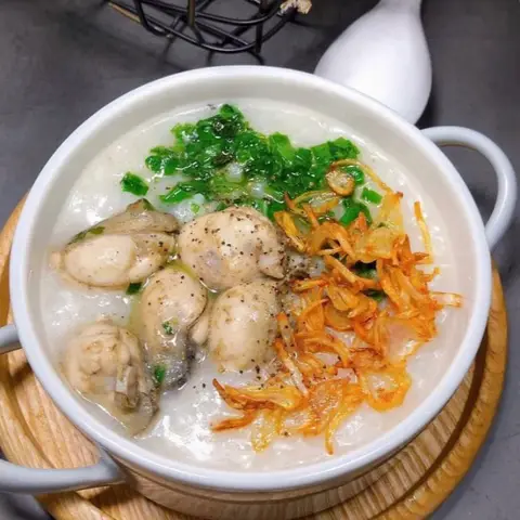 Hình ảnh Cháo Hàu Ngọc Béo - Ung Văn Khiêm