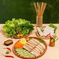 Hình ảnh Bánh tráng cuốn thịt heo quay
