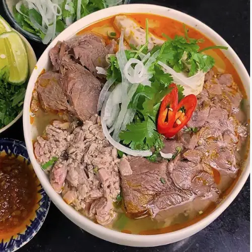 Hình ảnh Quán Cây Xoài - Bún Bò Chả Cua Huế - Phạm Hùng