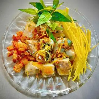 Hình ảnh Bánh tráng cuộn trộn - sốt me