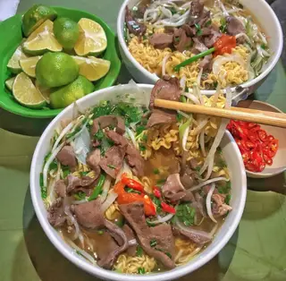 Hình ảnh Mỳ chua cay tim cật