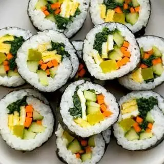Hình ảnh Kimbap Misun vegetarian - dùng chay