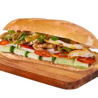Hình ảnh Bánh mì chả trứng