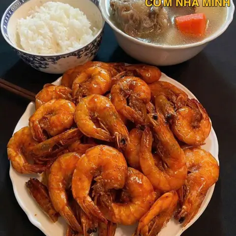 Hình ảnh Cơm Nhà Mình - Minh Phụng