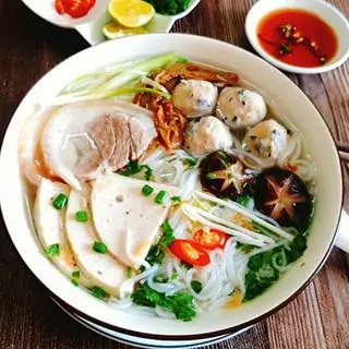 Hình ảnh Bún  Mọc Chả