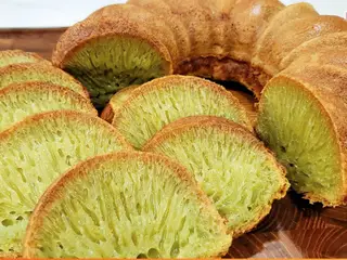 Hình ảnh Bánh bò nướng lá dứa