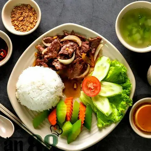 Hình ảnh Cơm bò sốt tiêu đen + Trà chanh