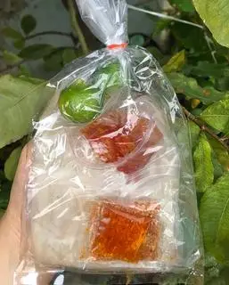 Hình ảnh Bánh tráng chấm sate