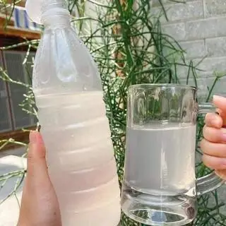 Hình ảnh Nước dừa xiêm nguyên chất 1lit