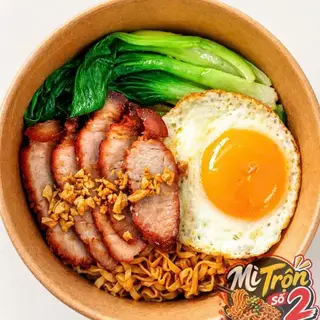 Hình ảnh Mì Trộn Xá Xíu + Trứng ốp la lòng đào 