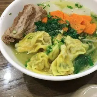 Hình ảnh Hoành thánh giò thịt