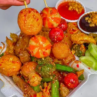 Hình ảnh Cá viên chiên mắm tỏi vừa