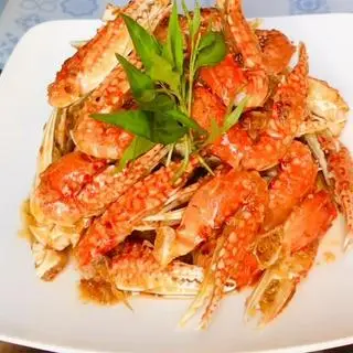 Hình ảnh Càng ghẹ xào bơ cay