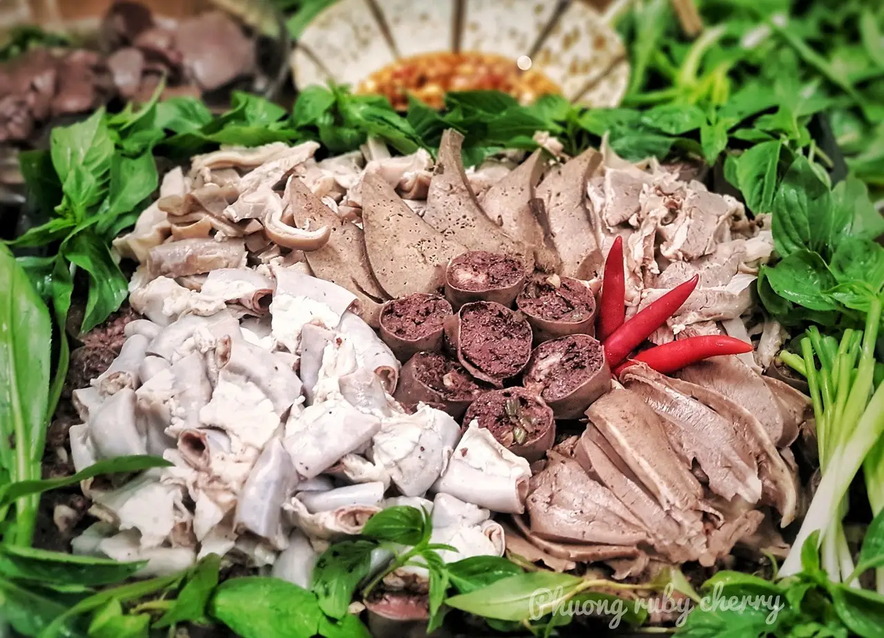Hình ảnh Dĩa Lòng Hấp 3 Người