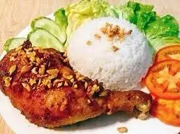 Hình ảnh Cơm đùi gà chiên