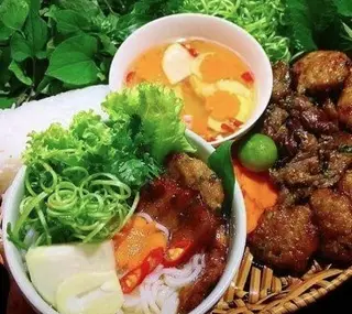 Hình ảnh Bún chả Hà Nội