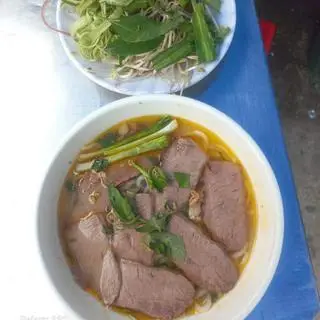 Hình ảnh Bún bò nạm