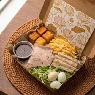 Hình ảnh Bún nước tương đặc biệt chả lụa