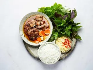 Hình ảnh bún chả đặc biệt