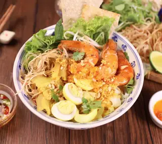 Hình ảnh Mì Quảng tôm thịt