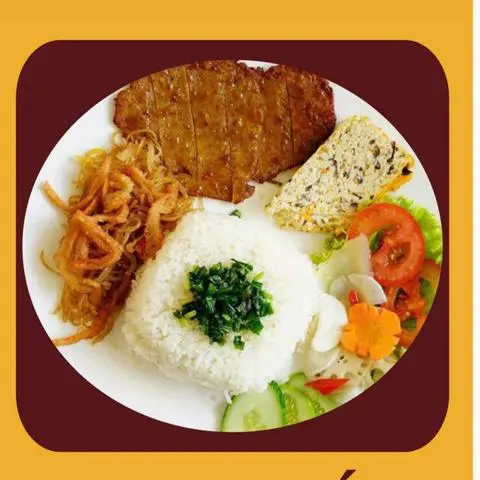 Hình ảnh Thanh Nhã - Cơm Tấm Sườn, Bún Thịt Nướng & Mỳ Quảng Trộn - Quang Trung