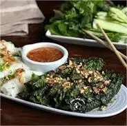 Hình ảnh Cuốn Đêm Quán - Tên Lửa