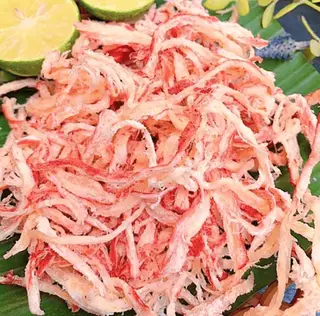 Hình ảnh Mực hấp dừa xé sợi