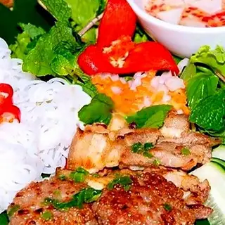 Hình ảnh Bún chả - lớn