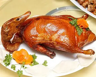 Hình ảnh Vịt nướng - nguyên con