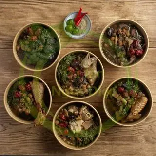 Hình ảnh Bào ngư Cô tô hầm hạt sen táo đỏ nấm đông cô
