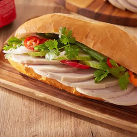 Hình ảnh Tiệm Bánh Mì Ba Sơn - Đường Số 79