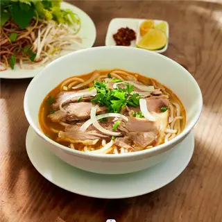 Hình ảnh Bún bò nạm