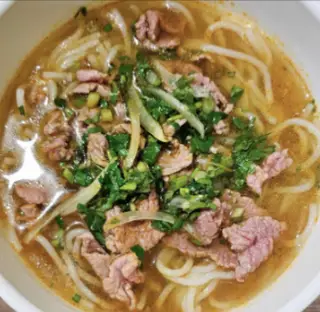 Hình ảnh Bún bò tái