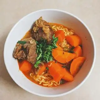 Hình ảnh Mì gói bò kho