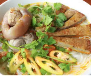 Hình ảnh Bún giò - chả cá