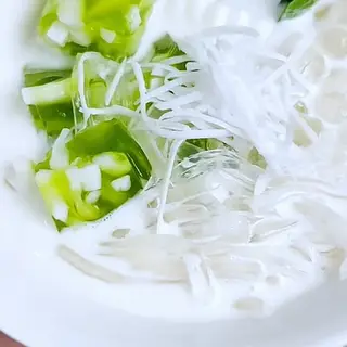 Hình ảnh Chè dừa non lá nếp