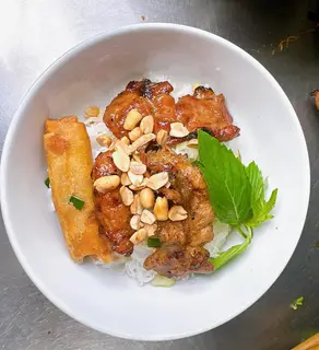 Hình ảnh Bún thịt nướng