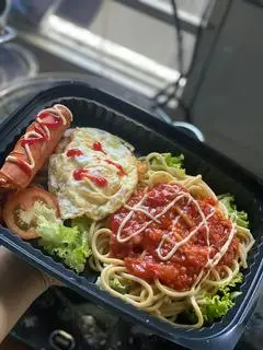 Hình ảnh Mì Ý trứng xúc xích